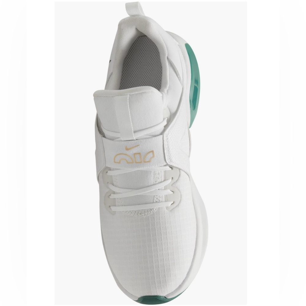 Nike Air Max Bella TR5 Sneakers - Picture 6 of 12